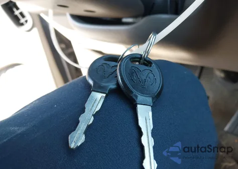 2001 Dodge Grand Caravan Sport z USA, uszkodzony, nr VIN 2B8GP443X1R373085